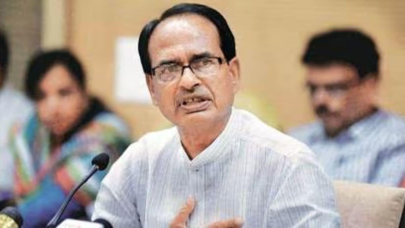Karnataka Govt wanted to make Governor Thaawarchand Gehlot lie in his address: Union minister Shivraj Singh Chouhan