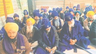 The Qaumi Insaaf Morcha completed three years of its protest at the Chandigarh–Mohali border, demanding the release of Sikh detainees who have completed their sentences.