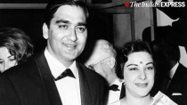 Sunil Dutt with his wife Nargis