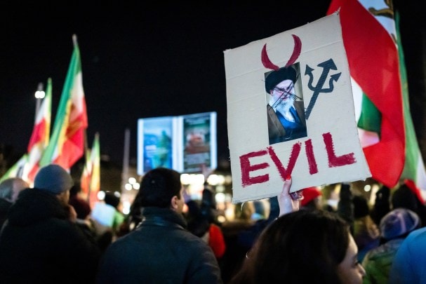 US military intervention in Iran could come in next 24 hours, say European officials