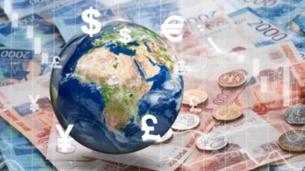 Top 10 strongest and weakest currencies in the world in 2026