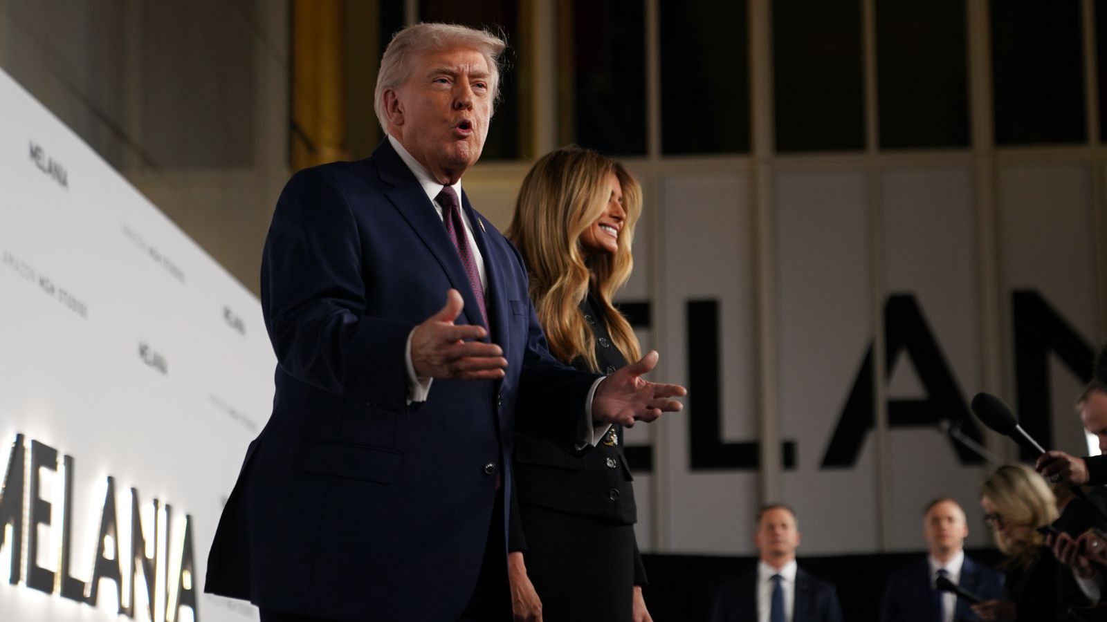 Donald Trump says he plans to talk to Iran while Pentagon prepares for possible action