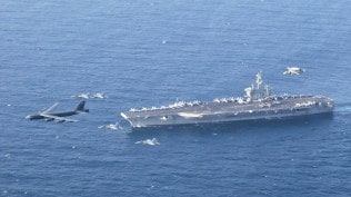 us aircraft carrier in middle east, iran