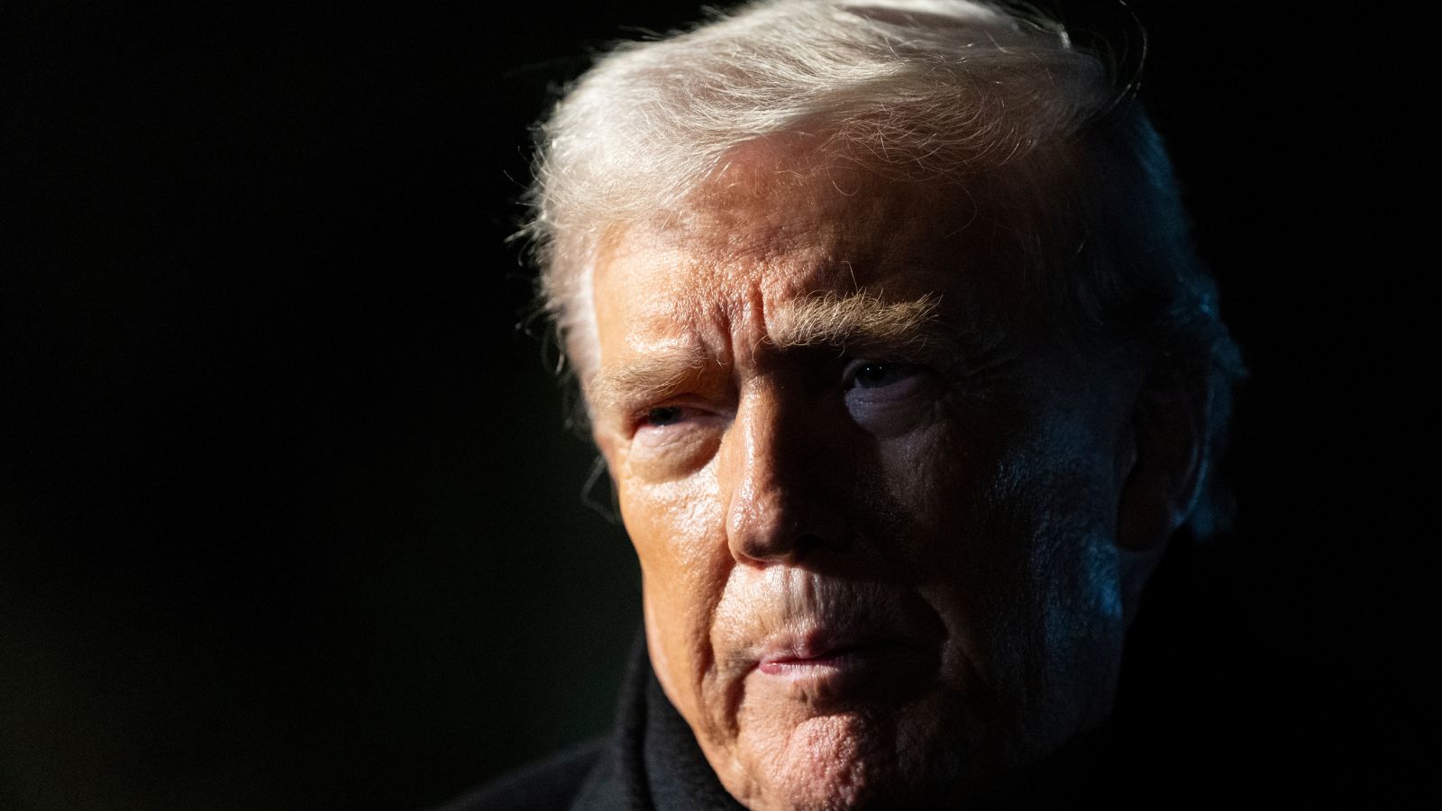 Donald Trump threatens to hike tariffs on South Korea imports to 25% because the country ‘is not living up’ to trade agreement