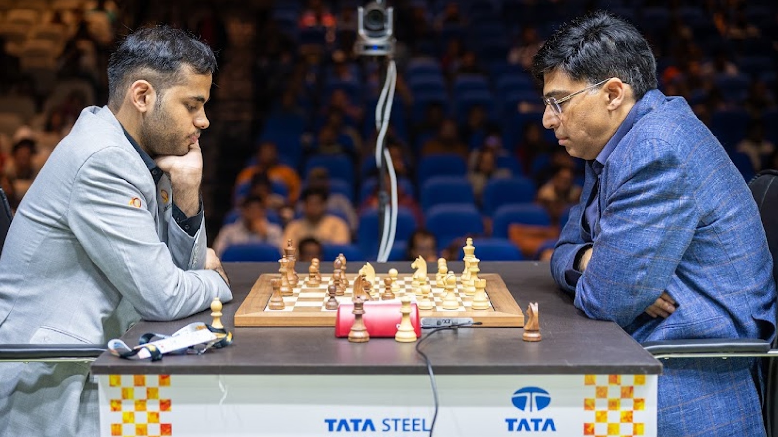 Kolkata comes alive as Anand and Arjun deliver a classic at Tata Steel Chess India Rapid and Blitz