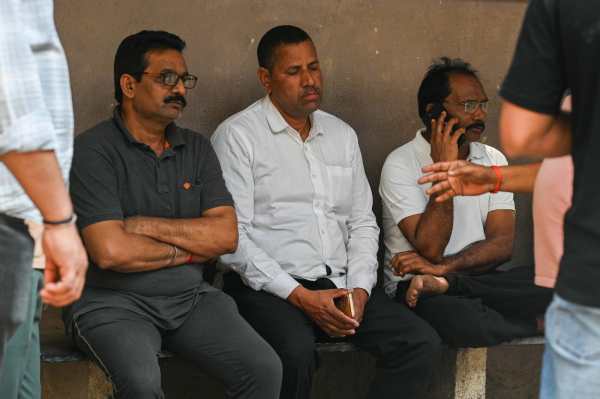 Malad train attack Stabbed, but left waiting: Mumbai teacher lived for an hour after Malad train attack