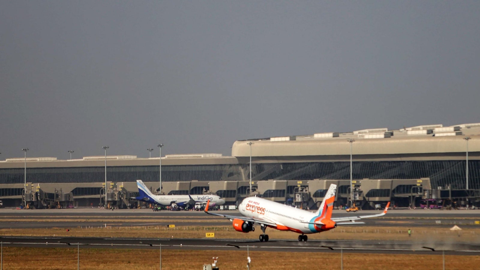 indianexpress.com - Sukalp Sharma - Pakistan's ban on Indian airlines, aircraft from its airspace to enter 10th month as closure extended till Feb 24