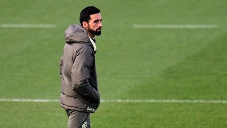 Real Madrid new coach Alvaro Arbeloa attends a training session at the club's Valdebebas training ground in Madrid, Tuesday, Jan. 13, 2026. (AP Photo)