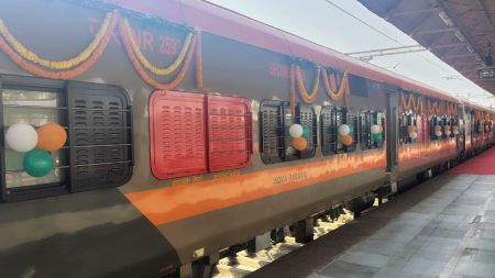 The Thiruvananthapuram North-Charlapalli Amrit Bharat Express will run as a weekly service. (Image: Ministry of Railways)