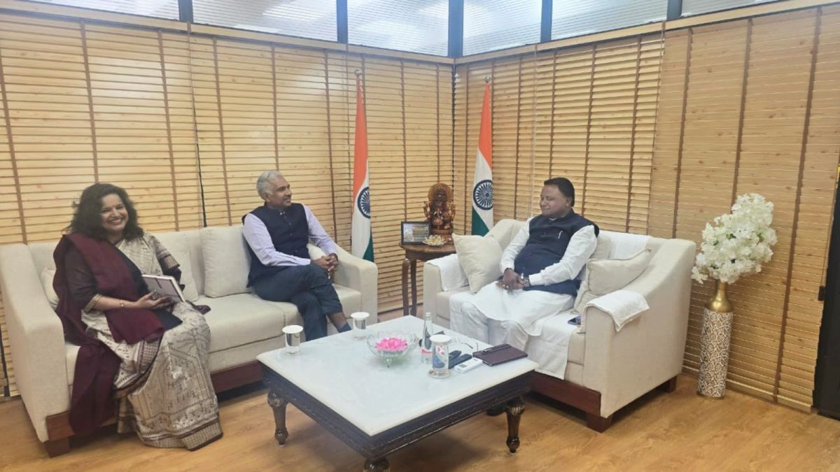 The new chief secretary has been asked to stress the need for regular review and evaluation of development projects and schemes to ensure their effective implementation.