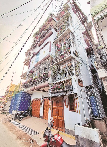 Arijit Singh's house in Jiaganj