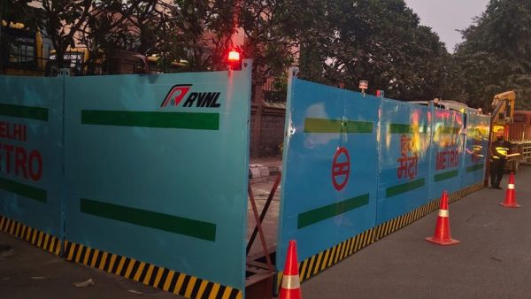 DMRC barricades 20 km along Delhi Metro Phase 4 corridors (Image: DMRC)