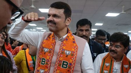 devendra fadnavis