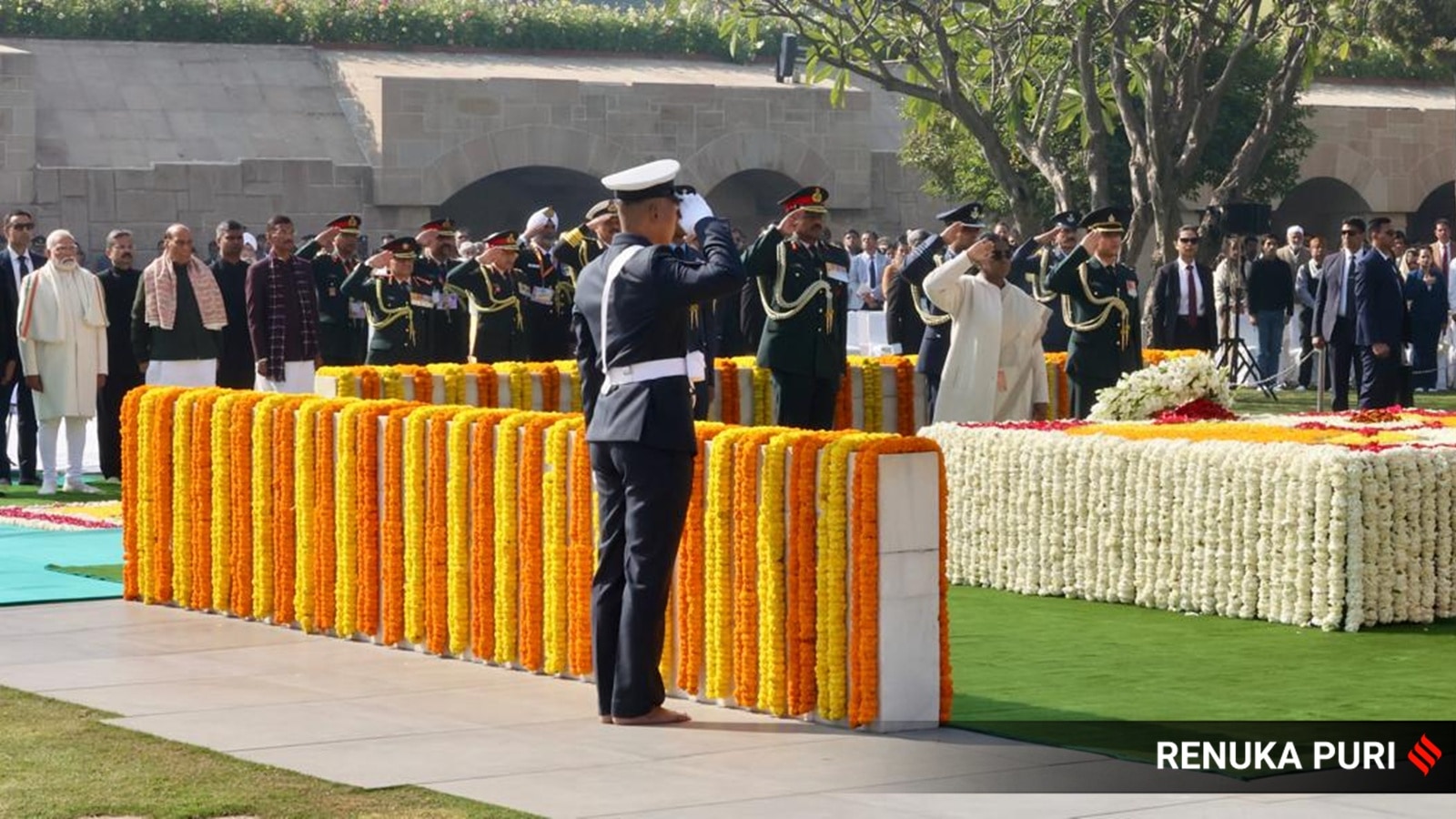 Leaders across party lines pay tributes to Mahatma Gandhi on 78th death anniversary