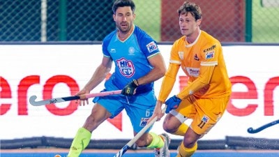 Hockey: New Zealand’s Kane Russell (L) scored yet another hat-trick for HIL GC. (Photo: HIL)