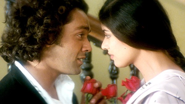 Bobby Deol and Shabana Raza in Kareeb.