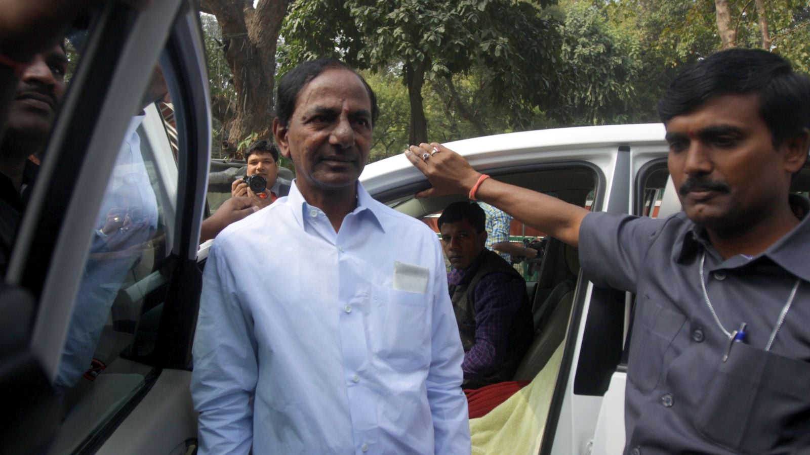 Kaleshwaram probe: Telangana HC extends interim protection to former CM KCR, Harish Rao and others for another month