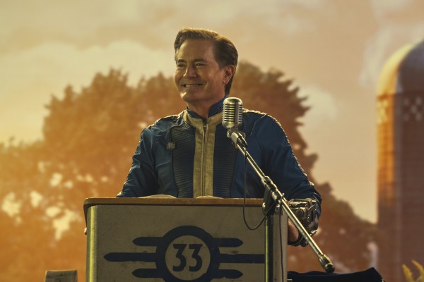Kyle MacLachlan as Hank MacLean in Fallout.