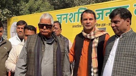 Thaw over Dahi Chura: Lalu attends Tej Pratap’s Makar Sankranti event