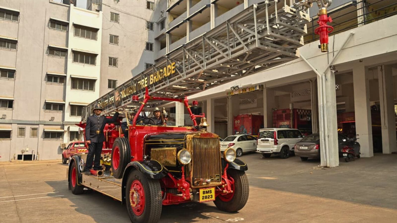 Mumbai Fire Brigade restores turntable used for 1944 Bombay Dock fire operation