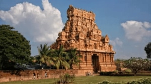 Supreme Court revives 13-year-old plea challenging government control of temples