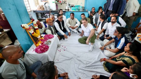 Madhya Pradesh contanimated water, Rahul tears into Madhya Pradesh govt, Madhya Pradesh, Rahul Gandhi, Indore news, Indore Water Tragedy, Indore Water Contamination, Indore borewell water deaths, Indore borewell water contamination, Indore water contamination, water contamination, Narmada pipeline, Narmada pipeline pending, vomiting, diarrhoea, dehydration, Indian express news, current affairs