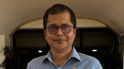 Saket Gokhale, Saket Gokhale interview, Enforcement Directorate raids, ED raids Kolkata, coal smuggling case 2021, I-PAC political consultancy, Indian Political Action Committee I-PAC, Pratik Jain I-PAC head, Mamata Banerjee statement, West Bengal Chief Minister Mamata Banerjee, Trinamool Congress IT wing, TMC internal files, Amit Shah reference, BJP party office remark, Kolkata police commissioner Manoj Verma, Salt Lake Bidhannagar office, Loudon Street residence Kolkata, Posta Burrabazar trader office, central agency investigation India, political consultancy firms India, election strategy data seizure, ED West Bengal operations, coal smuggling West Bengal, Indian politics enforcement agencies