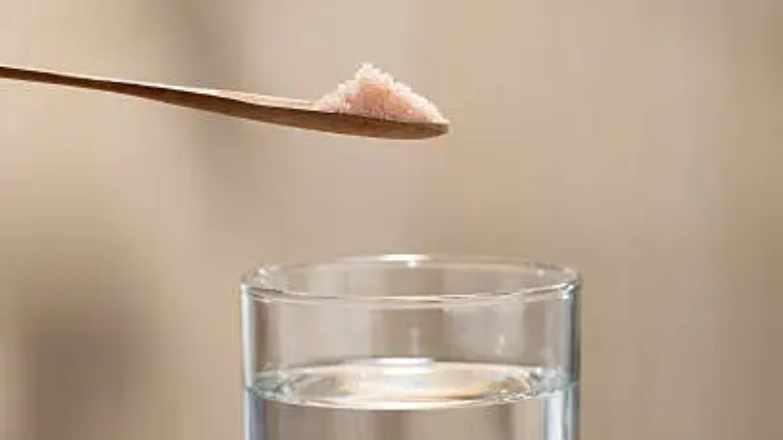 Sore throat relief: Natural substitutes for cough syrup