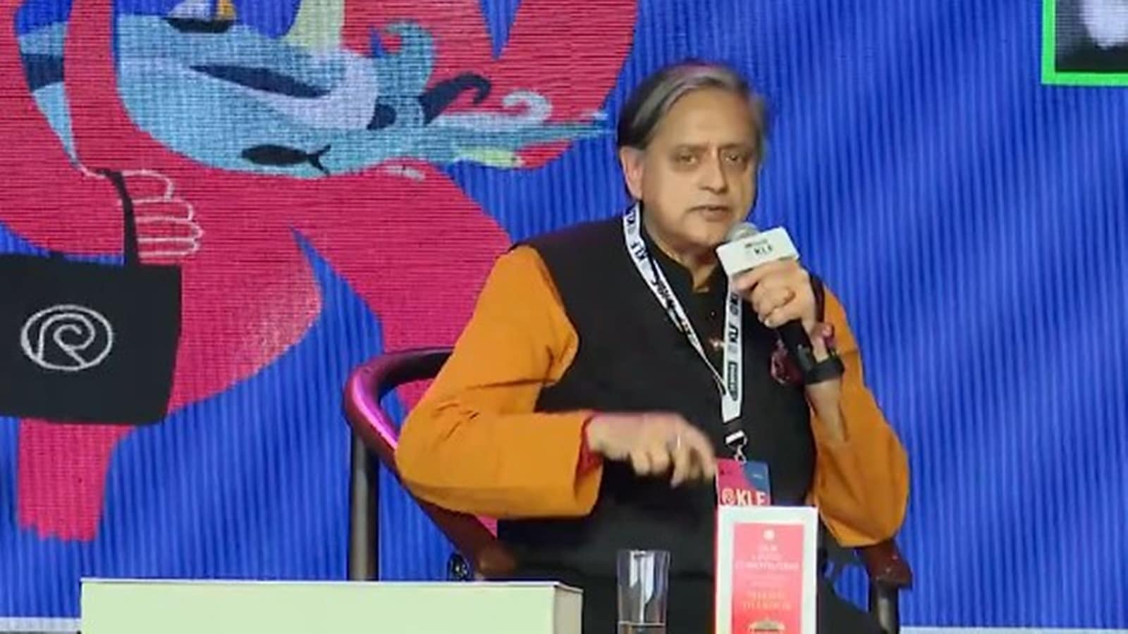 shashi tharoor