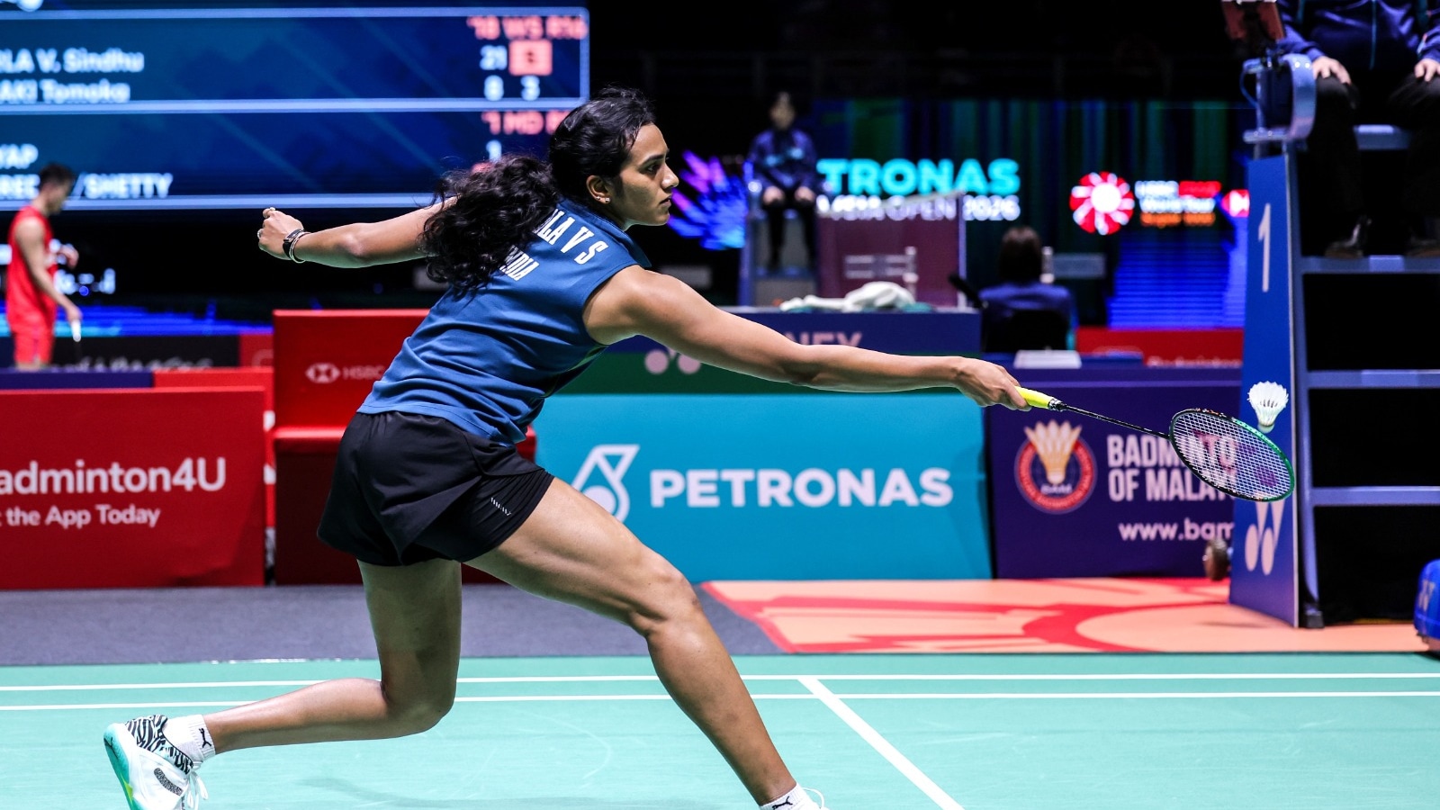 PV Sindhu in scorching form during 21-8, 21-13 win over World No 9 Tomoka Miyazaki: takes on Akane Yamaguchi on Friday