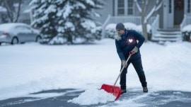 Why snow shovelling is one of winter’s most dangerous activities for the heart