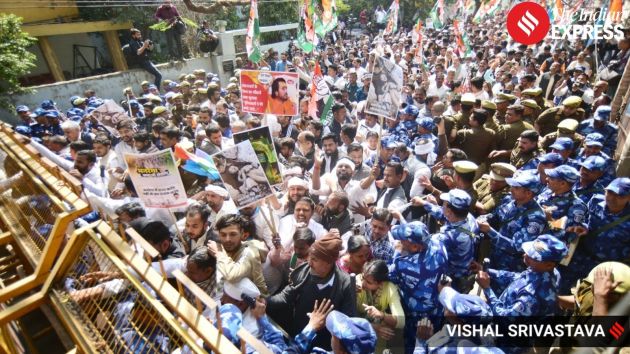 Led by Uttar Pradesh Congress chief Ajay Rai, a large number of party workers proceeded towards the Assembly