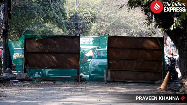 Kamal Dhyani had left his office at the HDFC Bank branch in Rohini’s Sector 10 for home in Janakpuri, and during a phone call at 11.53 pm,