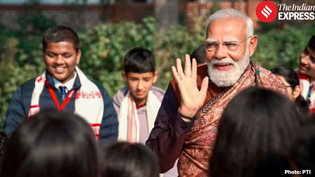 He urged students to consciously replace foreign-made daily-use items with Indian products over time
