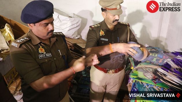 Shoeb, a resident of Dubagga locality in Lucknow, is survived by his mother, wife, and two minor daughters