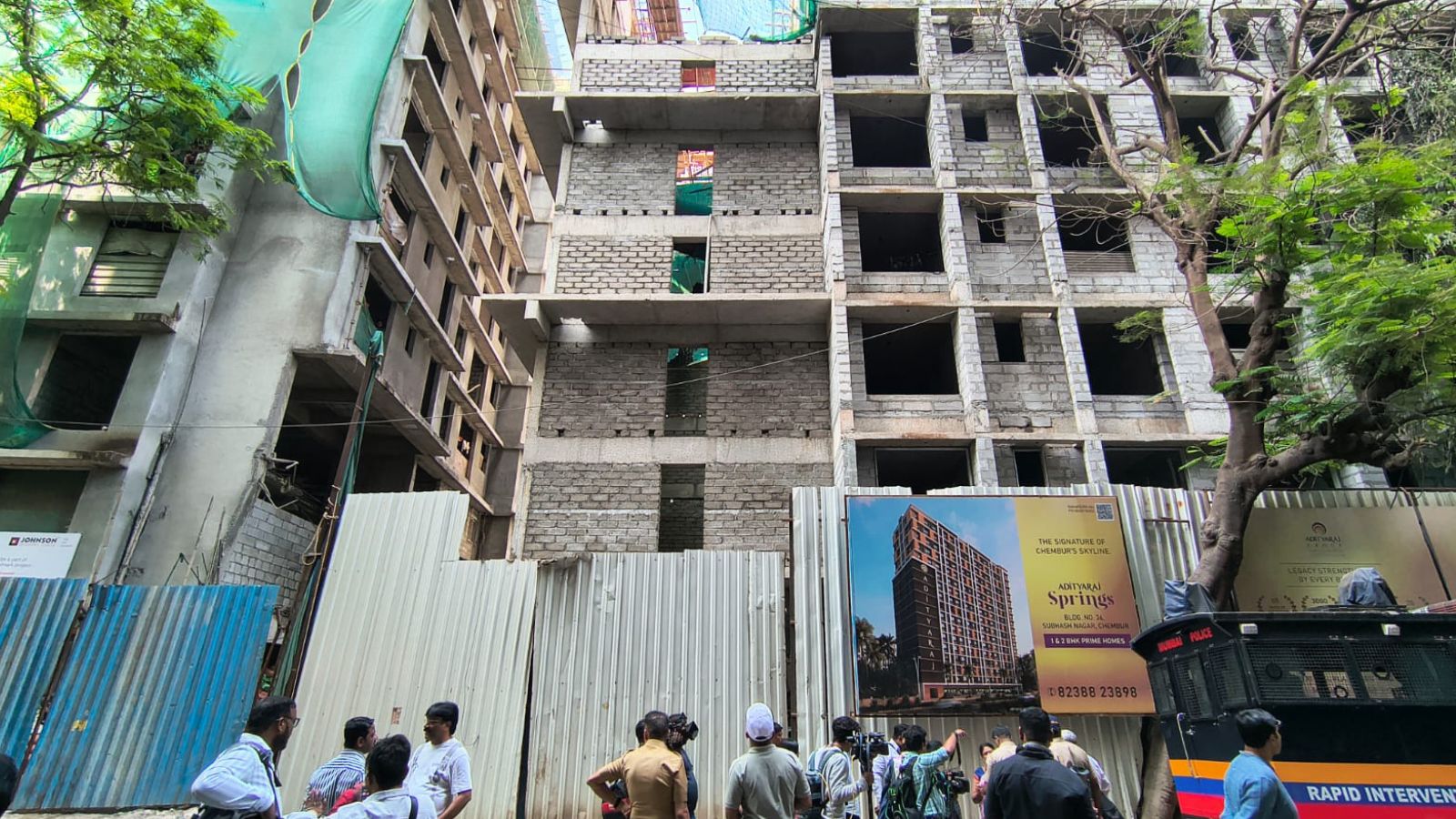1 dead, 5 injured as labourers fall from fifth floor of under-construction building in Chembur