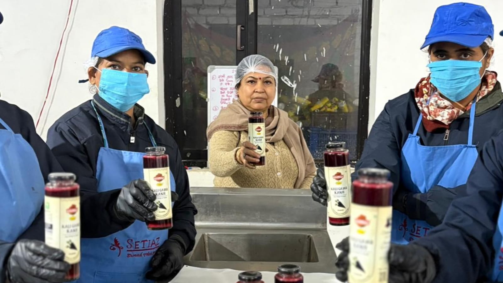 Abohar woman takes Punjab’s ‘kaali gaajar kaanji’ to US, Canada, Ireland