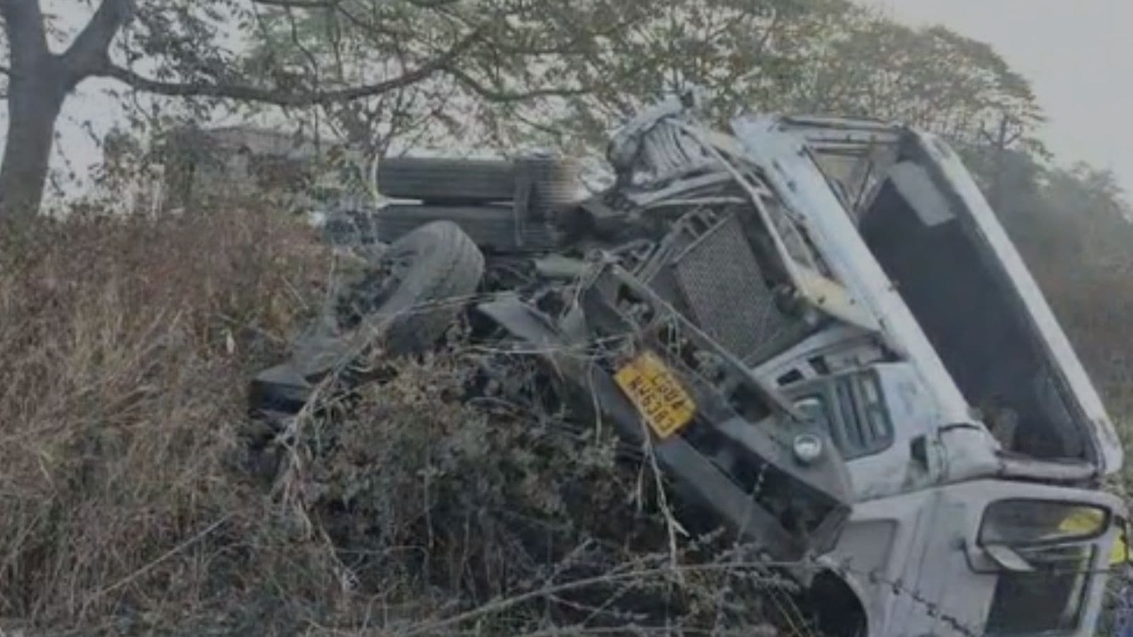 5 policemen killed after truck crashes into PCR van in Odisha