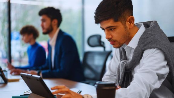 Gen AI tools are boosting productivity across India’s IT sector, with new research showing jobs evolving rather than disappearing. (Image for representation: FreePik)