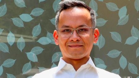 He also hinted that Borah may have been among those passing insider party information to Himanta Biswa Sarma.