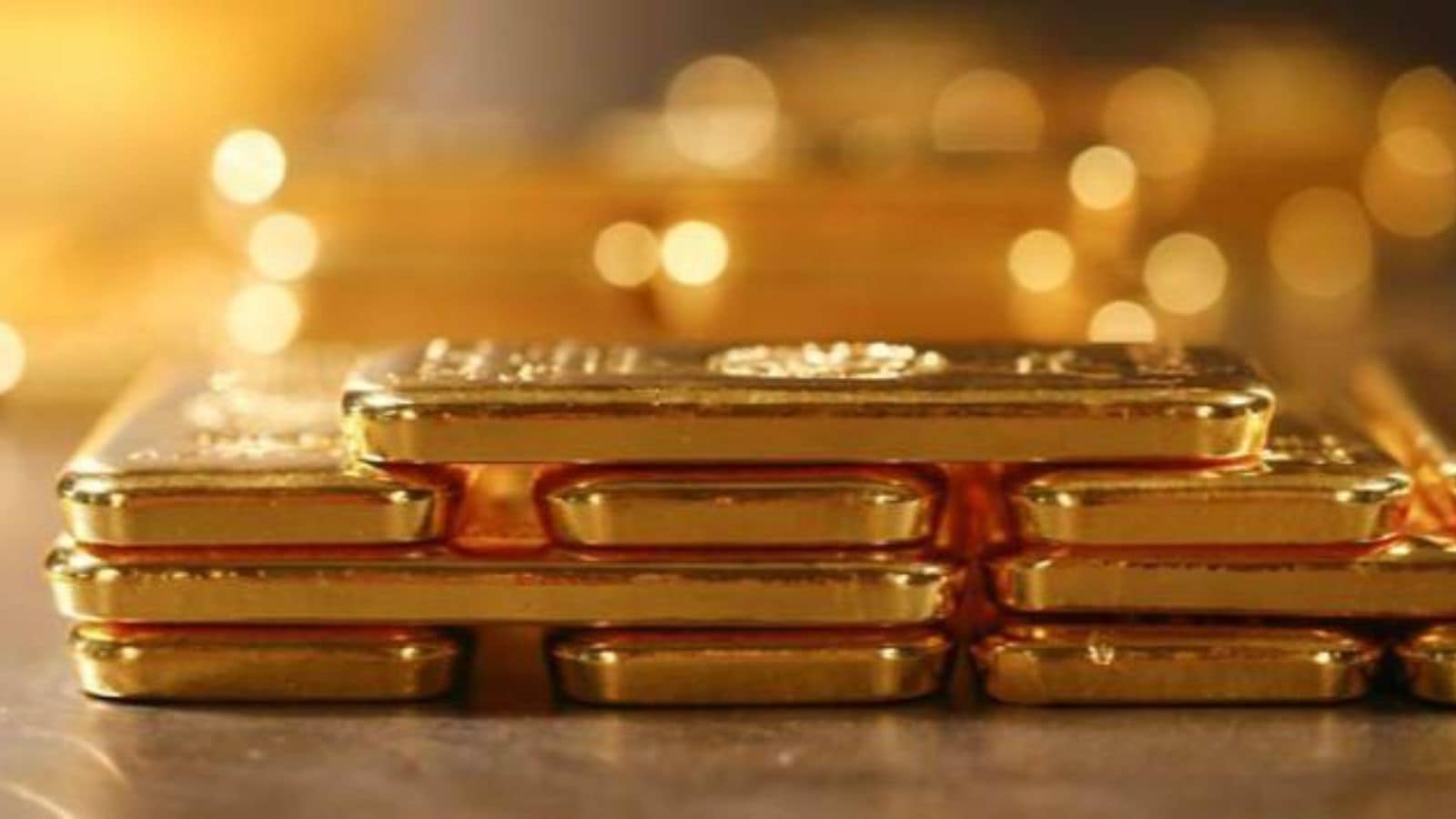 For first time, Indians make investments extra in gold ETFs than fairness MFs – Imperial Wire For first time, Indians make investments extra in gold ETFs than fairness MFs – Imperial Wire