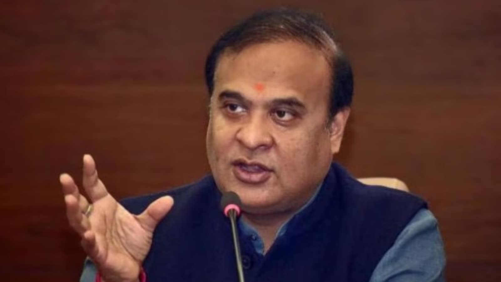 Himanta hits out at Harsh Mander after police complaint in Delhi