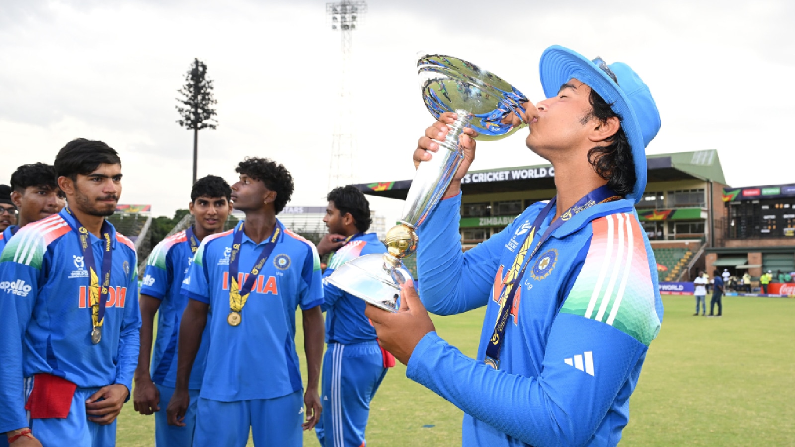 Virat Kohli, Gautam Gambhir lead tributes as India clinch record sixth U-19 World Cup