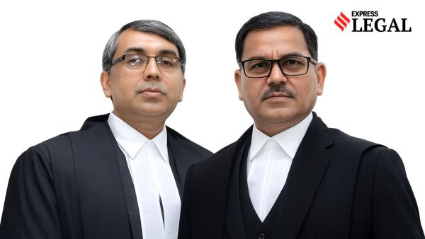 Justices Rongon Mukhopadhyay and Pradeep Kumar Srivastava
