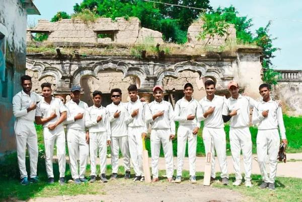 The Kothi Kings cricket club boys team in 2020-21. (Special Arrangement)