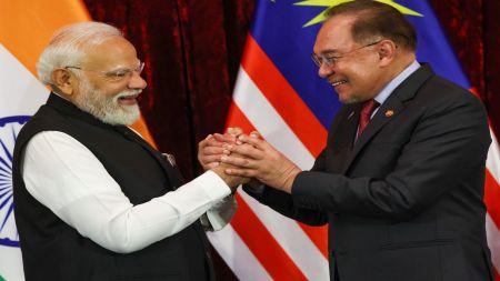 PM Modi with Anwar Ibrahim