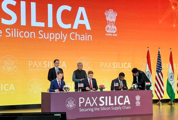 Union Minister Ashwini Vaishnaw and Director of the White House Office of S&T Policy Michael Kratsios witness the signing of the Pax Silica Declaration. (ANI Photo)