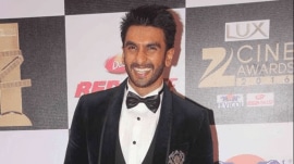 During preliminary inquiries, investigators found that Boxer allegedly sent voice notes threatening Ranveer Singh and demanding money.