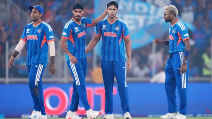 T20 World Cup: After the loss to South Africa, Sunil Gavaskar said, 'India needs to get rid of ego and adapt to the circumstances'