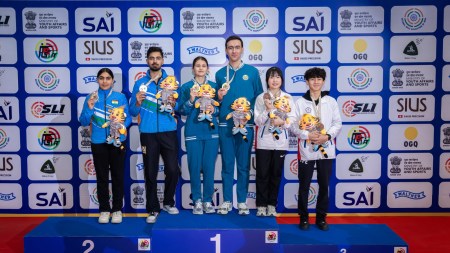 Asian Shooting Championship Suruchi Phogat and Samrat Rana